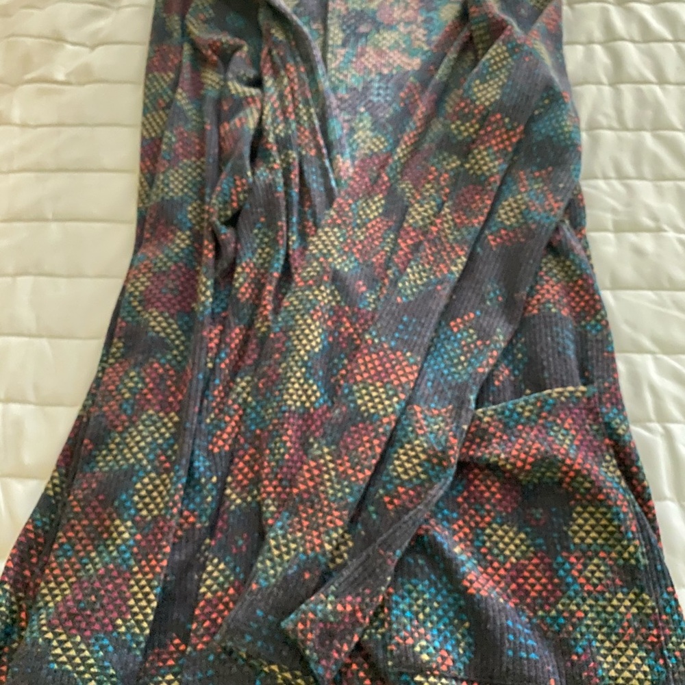 LulaRoe Sarah sweater
